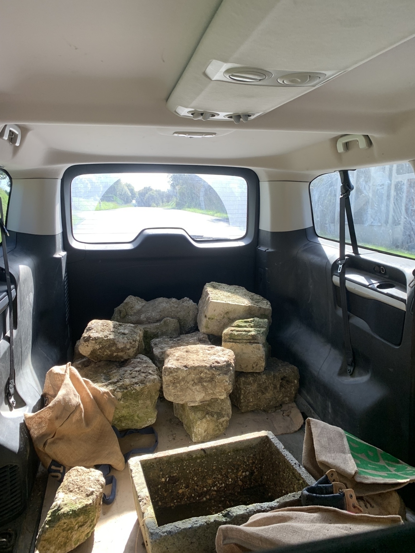 Free Stone!