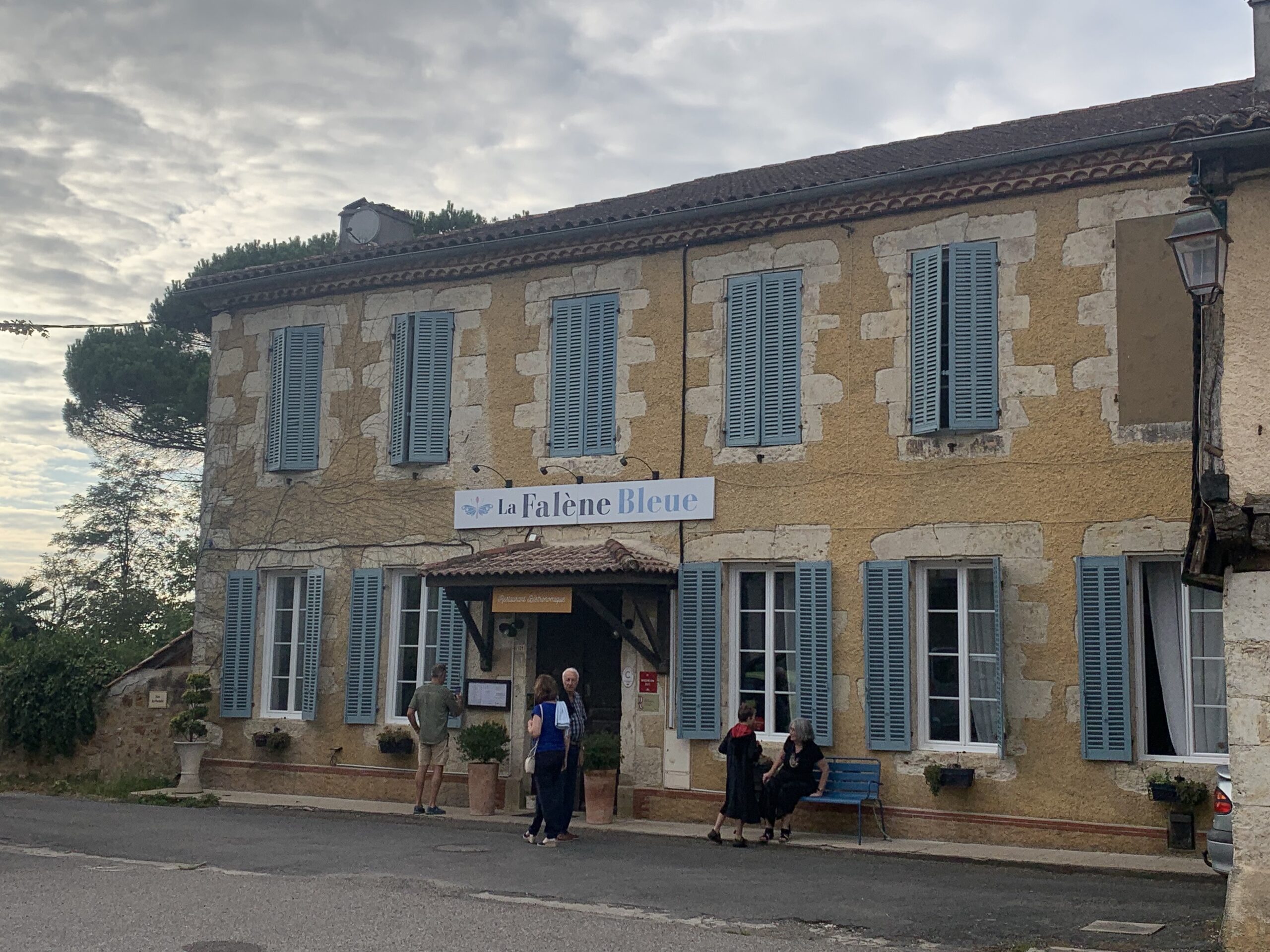 La Falène Bleue, Lannepax