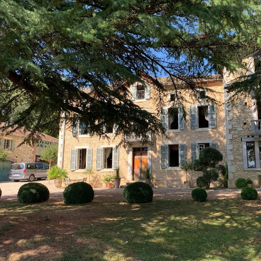 Property #8:
A new favorite… again. An amazing restoration project by a very tal