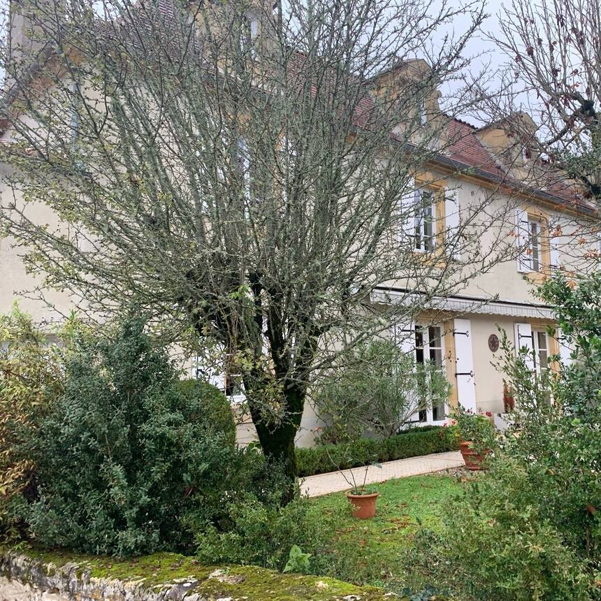 Property #34: rather similar to #33 but on a smaller piece of land. No road nois
