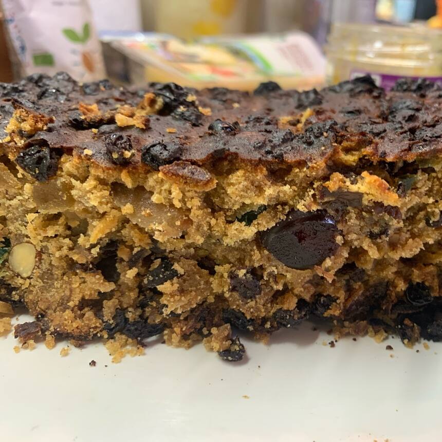 We ate most of that Christmas cake before I thought to take a photo 😆