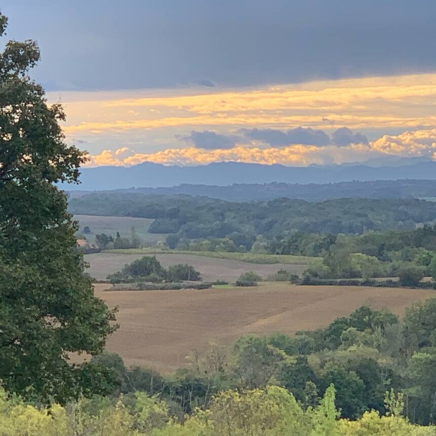 A very good morning for seeing the Pyrenees.🥰