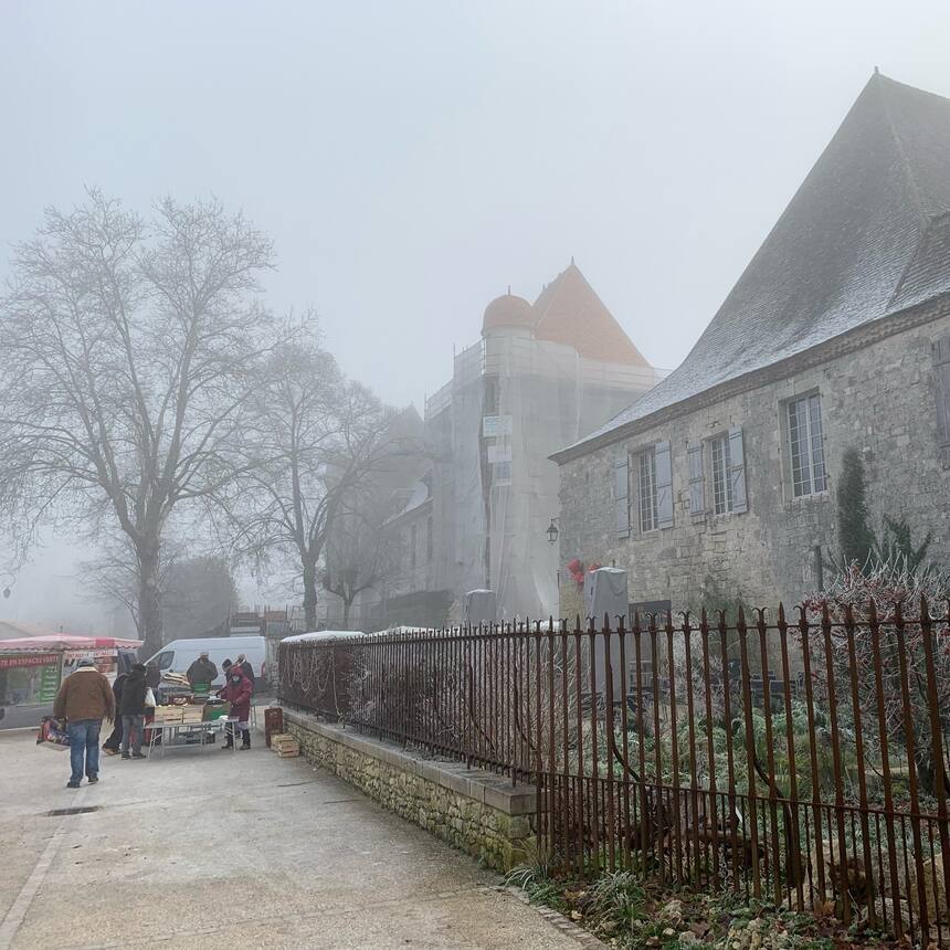 Issigeac Sunday market.
