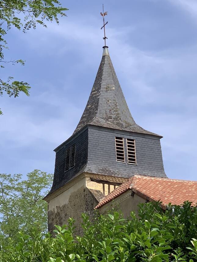 We found an ancient Templar church a couple of minutes from the Chateau.  Sadly 